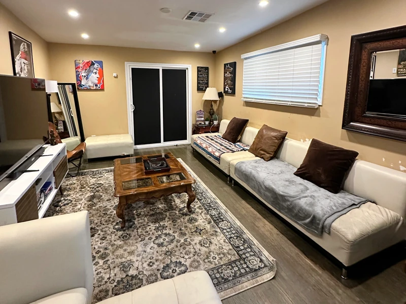 Shared living room inside the Citronia Recovery residence